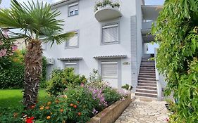 Bella Nina Apartments